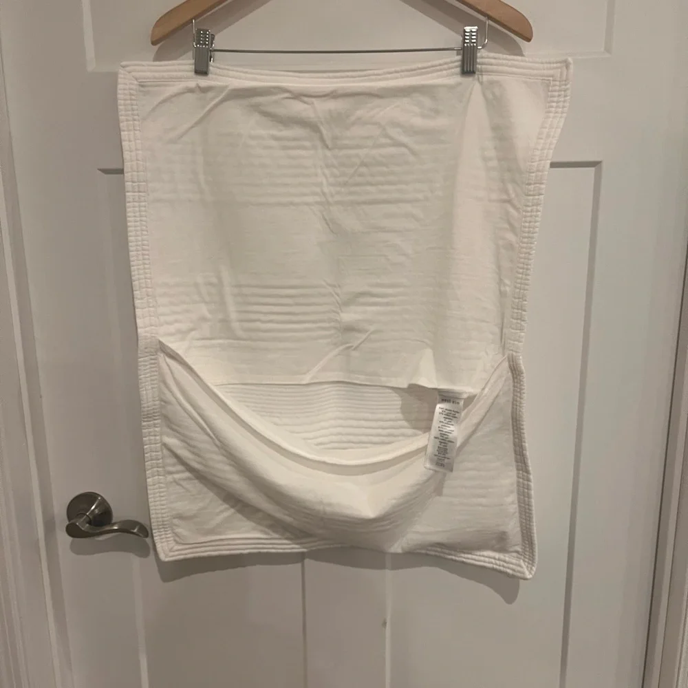 West Elm Set of 2 Standard Cotton Cloud Jersey Shams - White